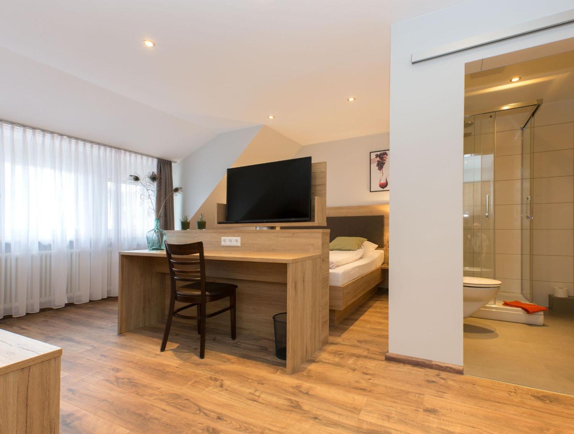 Appartements 'In Vino Veritas' Haslach im Kinzigtal Exteriör bild