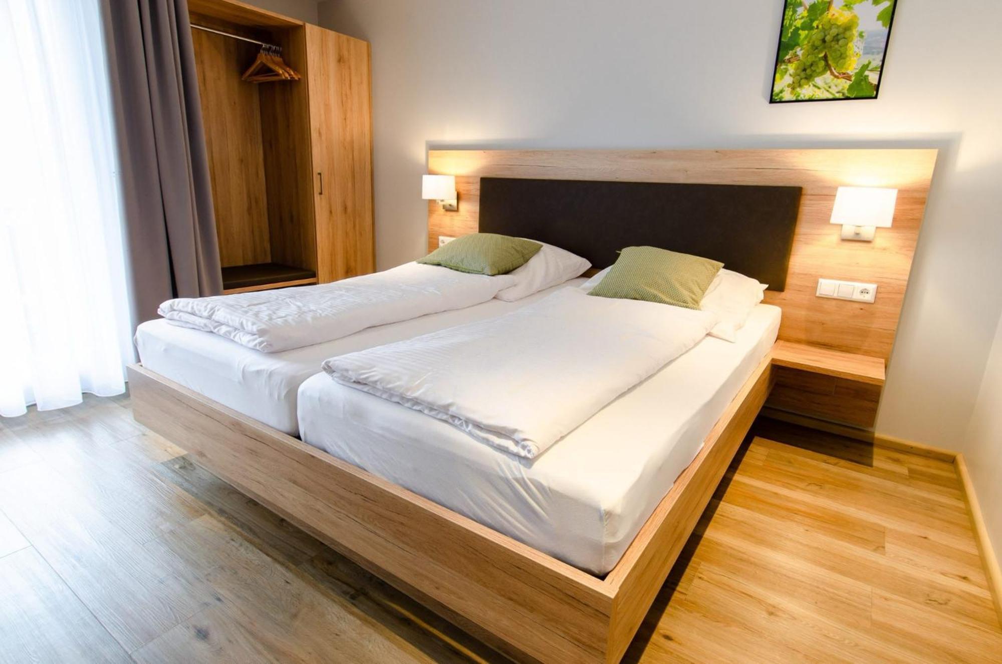 Appartements 'In Vino Veritas' Haslach im Kinzigtal Exteriör bild